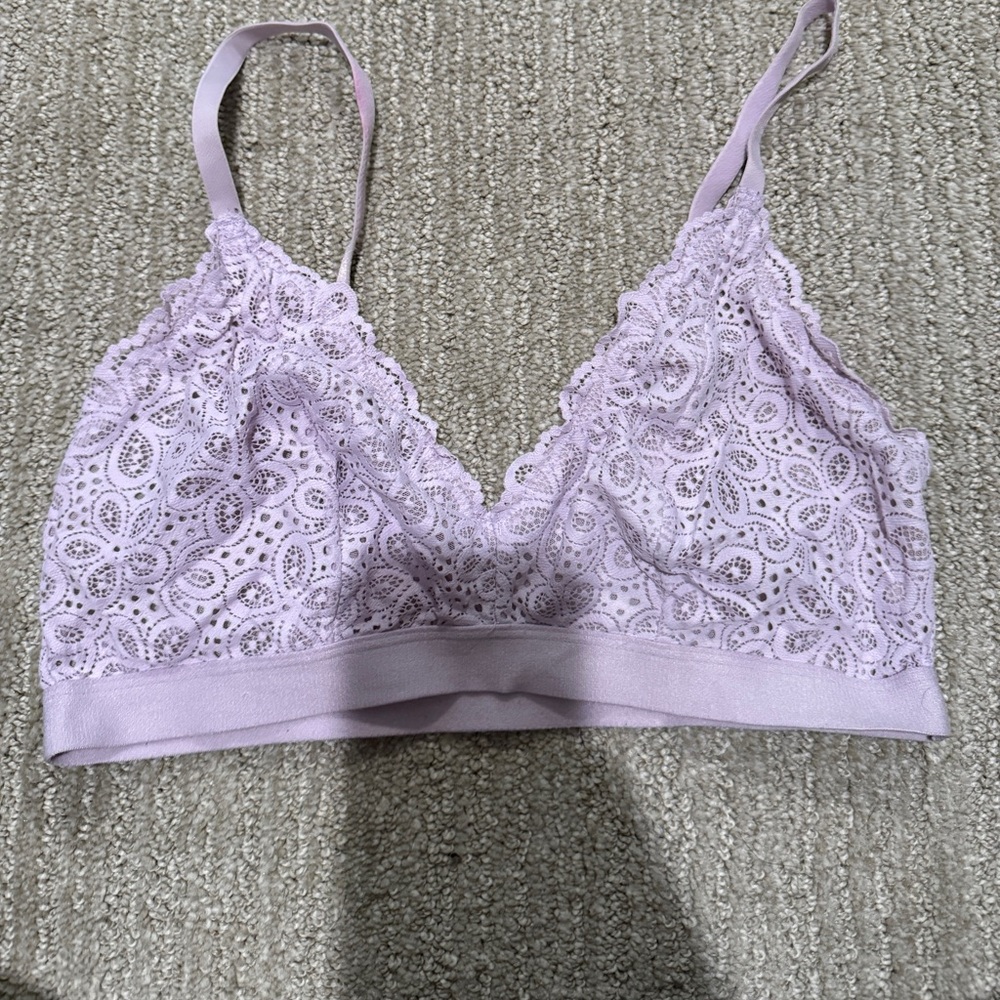 Lace Bralette in Lavender